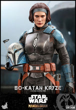Load image into Gallery viewer, Star Wars Bo-Katan Kryze 1:6 Scale Figure Hot Toys