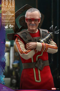 Thor: Ragnarok MMS570 Stan Lee 1/6th Scale Hot Toys Collectible Figure