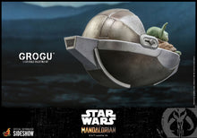 Load image into Gallery viewer, Star Wars The Mandalorian Grogu 1:6 Scale Hot Toys
