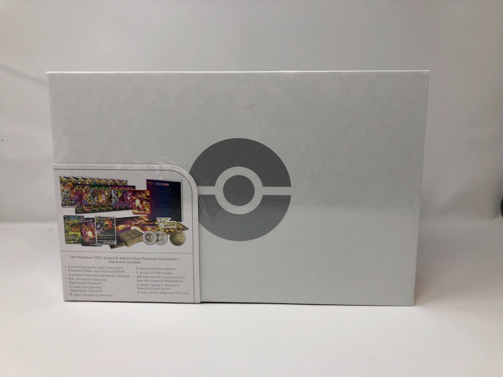  Pokemon TCG: Sword & Shield Ultra-Premium Collection