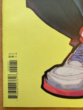 Load image into Gallery viewer, Silk #2 1 in 25 Besch Variant
